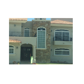 Fachada de piedra natural